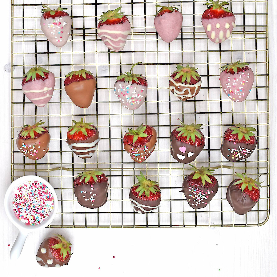 Erdbeeren im Schokomantel - Rezepte mit Herz|Erdbeeren im Schokomantel