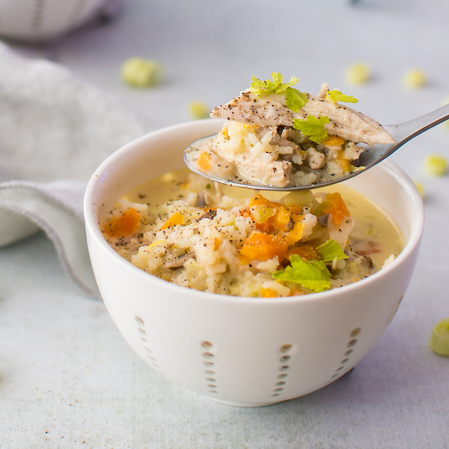 Hähnchen-Gemüse-Suppe mit Reis aus dem Thermomix®