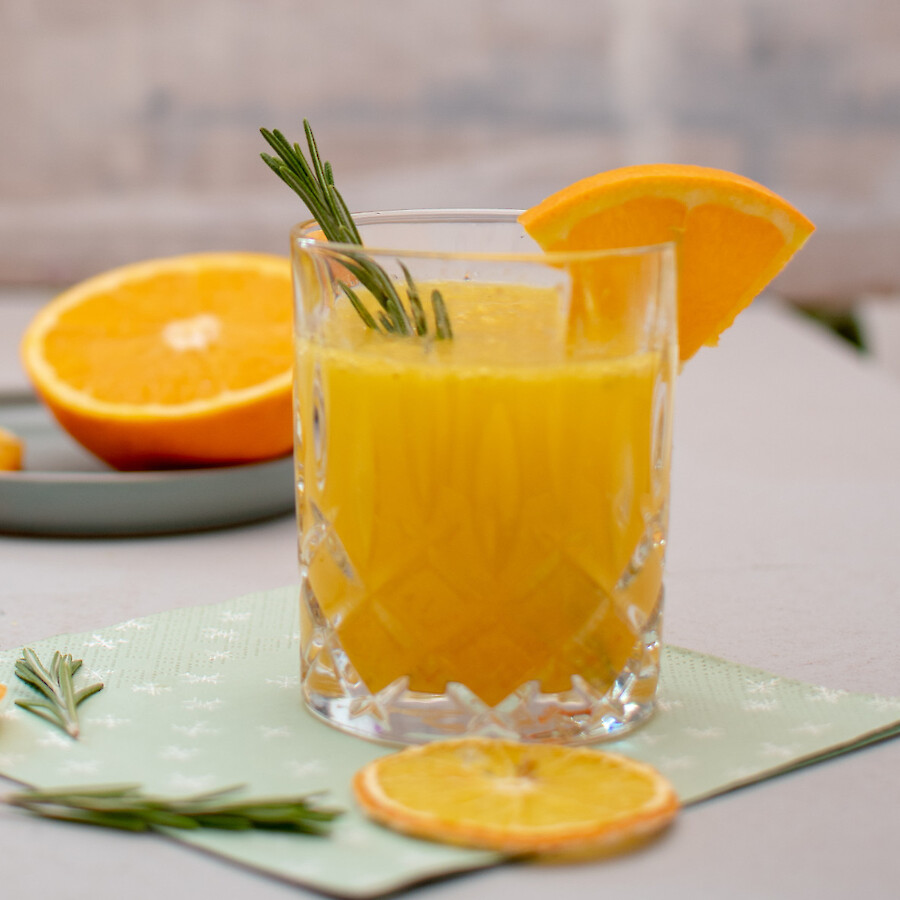 |Orangen-Kumquat Sirup mit Rosmarin aus dem Thermomix®