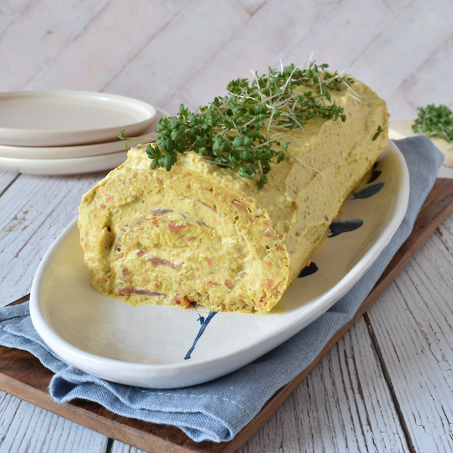 Herzhafte Lachs-Biskuitrolle - Rezepte mit Herz|Herzhafte Lachs-Biskuitrolle